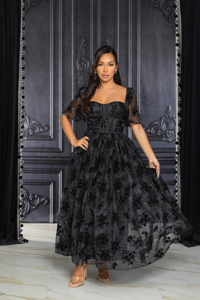 Midnight Bloom Velvet Midi Dress