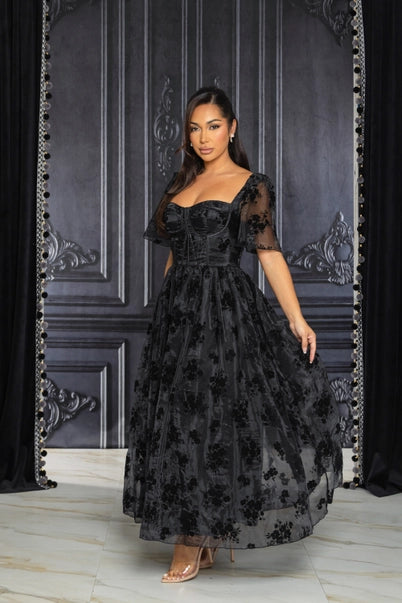 Midnight Bloom Velvet Midi Dress