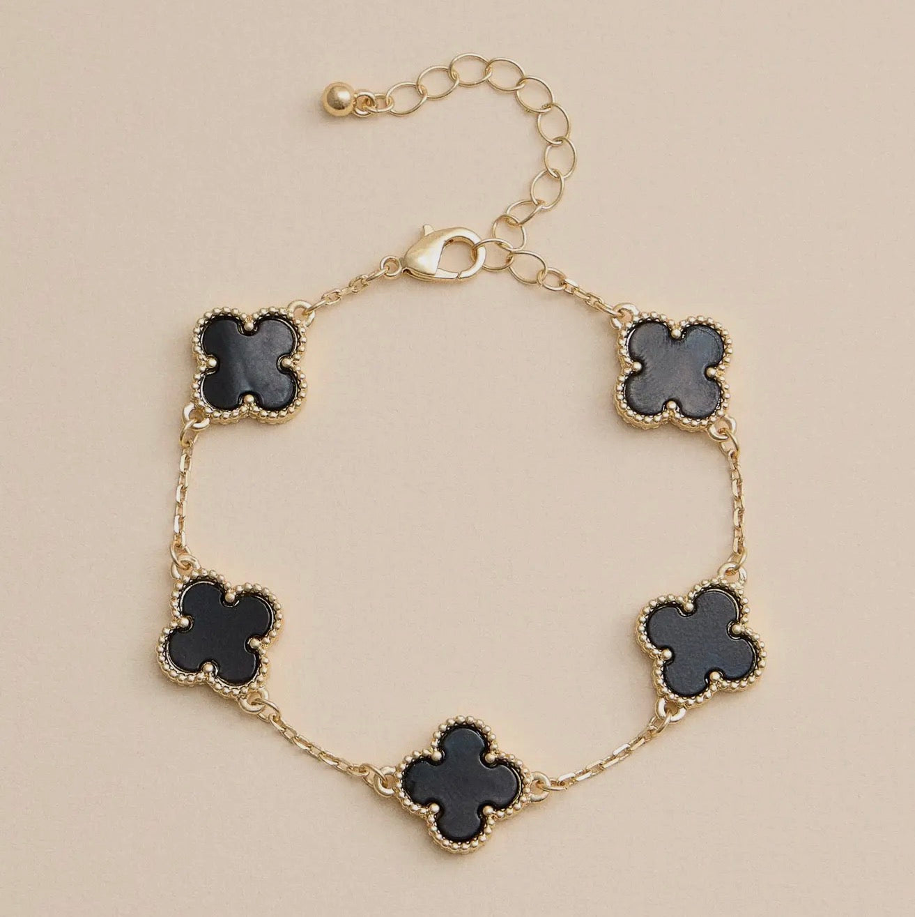 Clover Shell Charm Bracelet