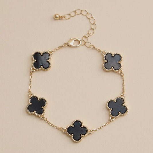 Clover Shell Charm Bracelet