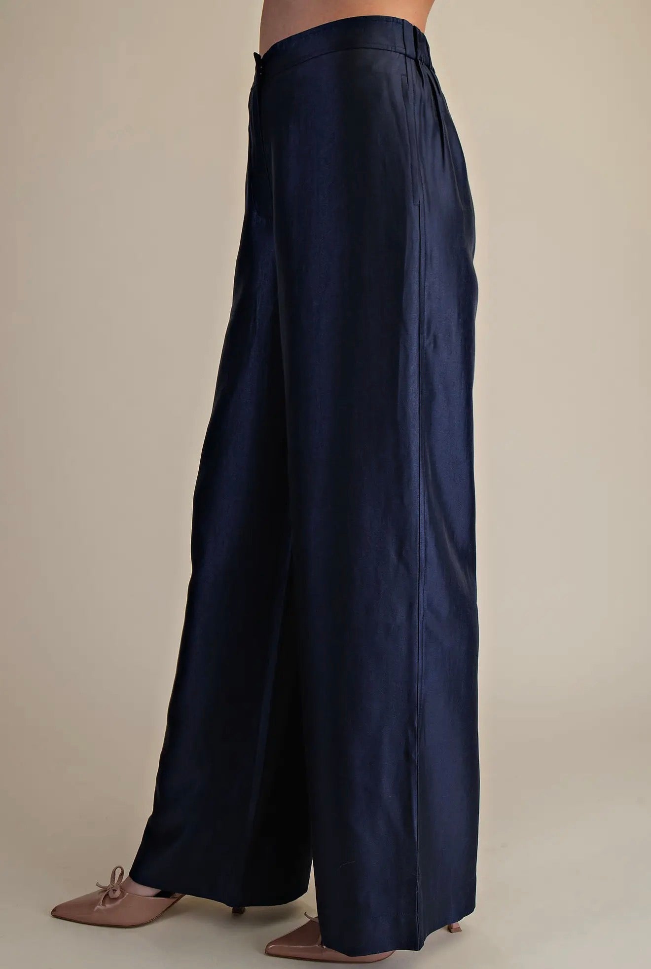 The Polished Navy Pant